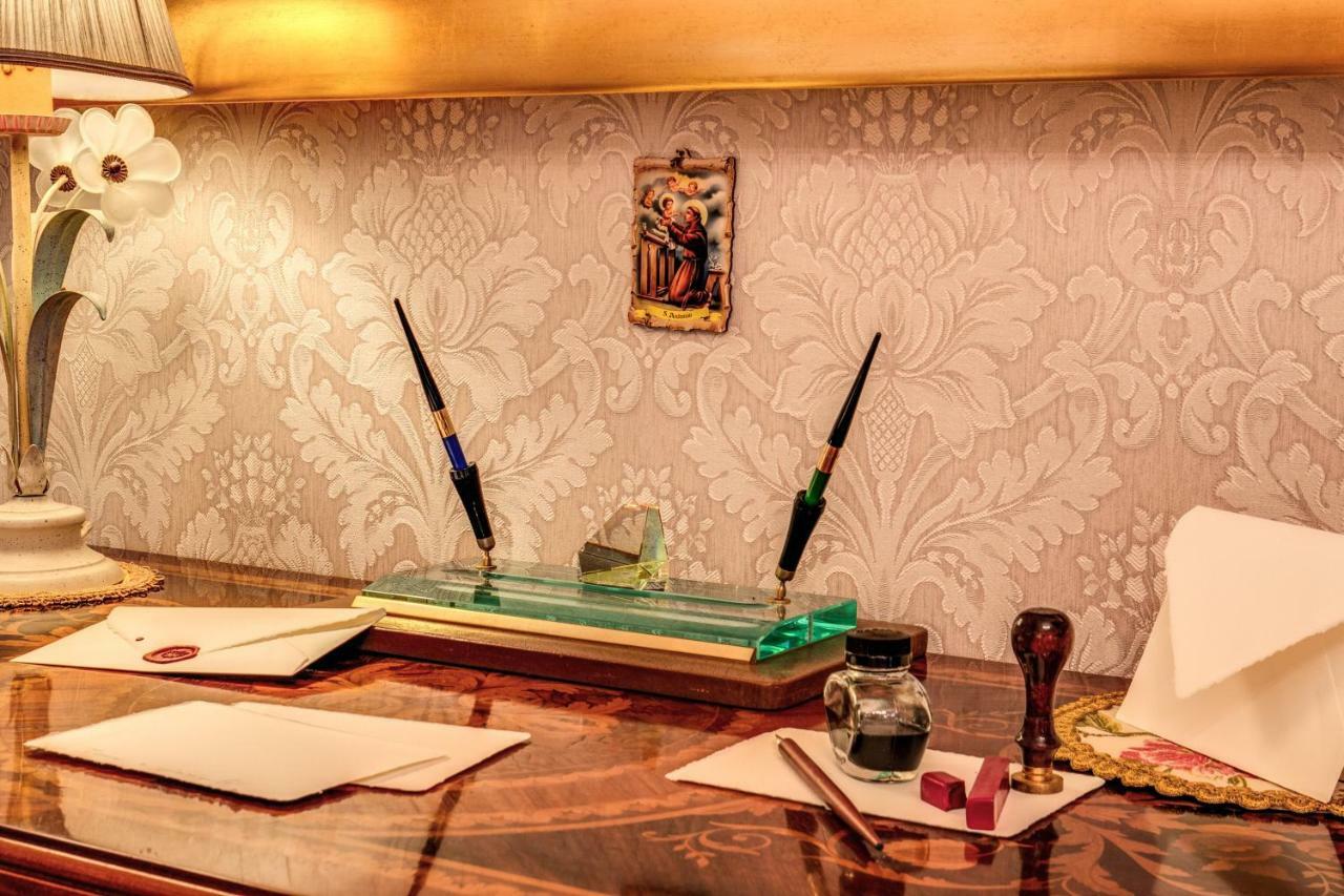 索伦托Domus Vittoria - The Luxury Quintessence公寓 外观 照片